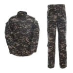 Camouflages Uniform in Brown and Olive Colour