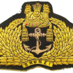 Royal_Brunei_Navy_officer’s_cap_badge_(bullion_wire-embroidered)