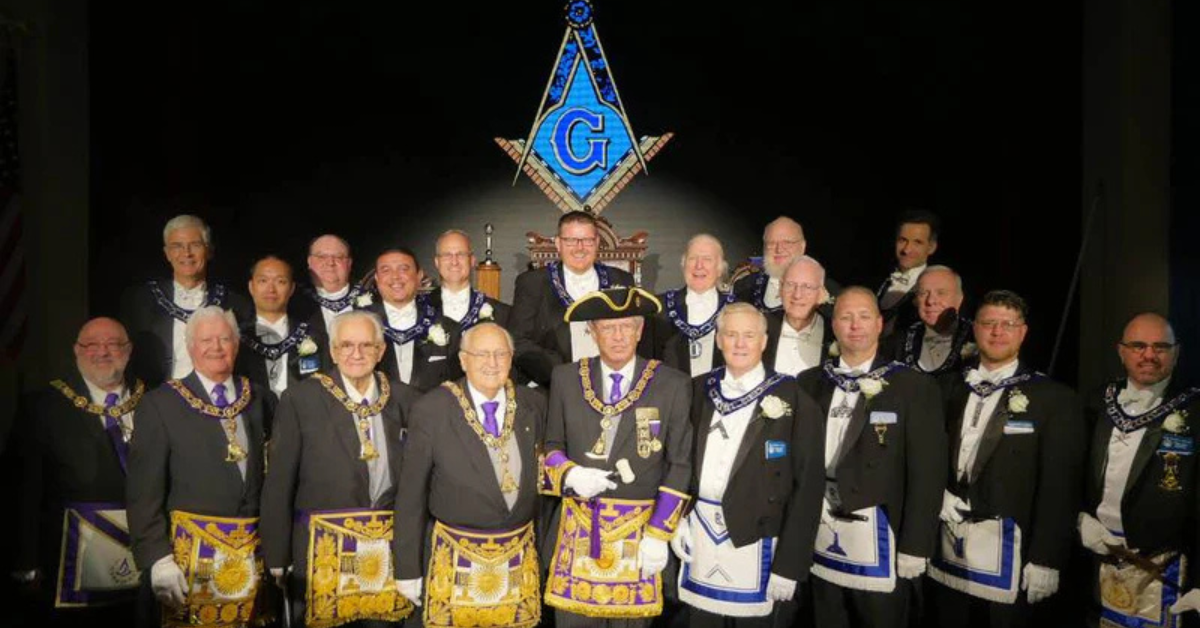 Top Masonic Regalia Products for Freemasons Essential Gear for Your Rituals